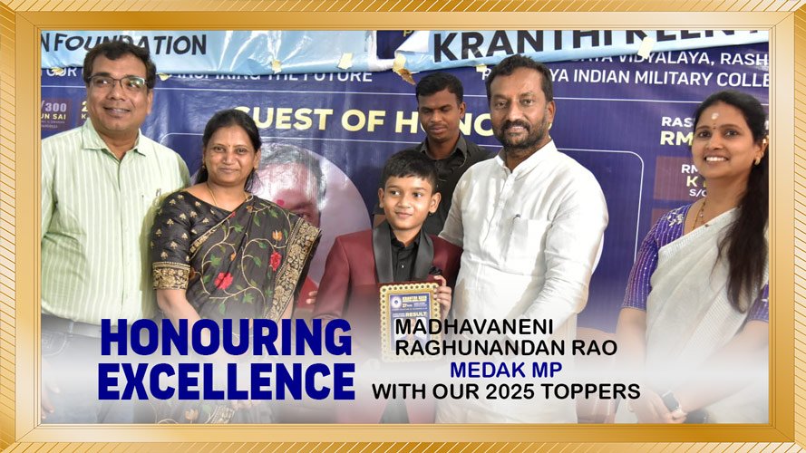 Raghunandan Rao with 2025 toppers sainik school rms & navodaya